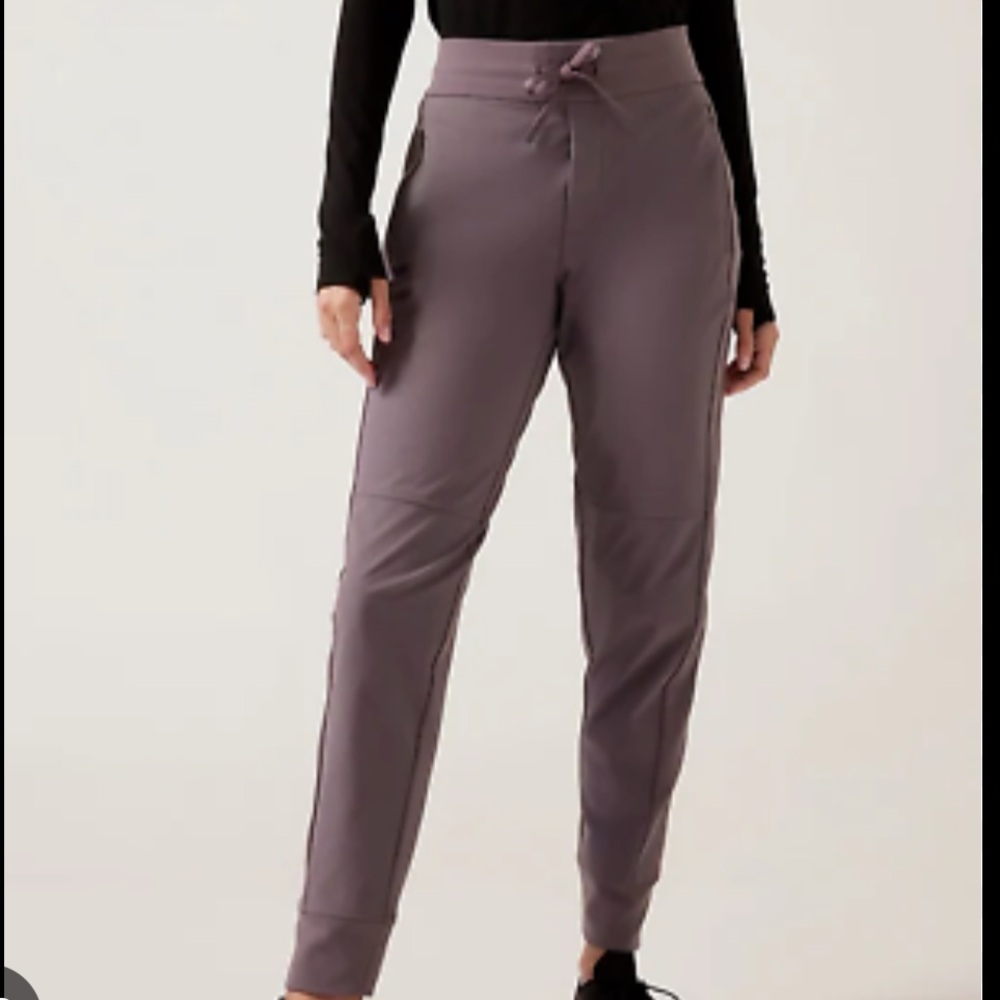Athleta Headlands Hybrid Joggers 8 NWT
